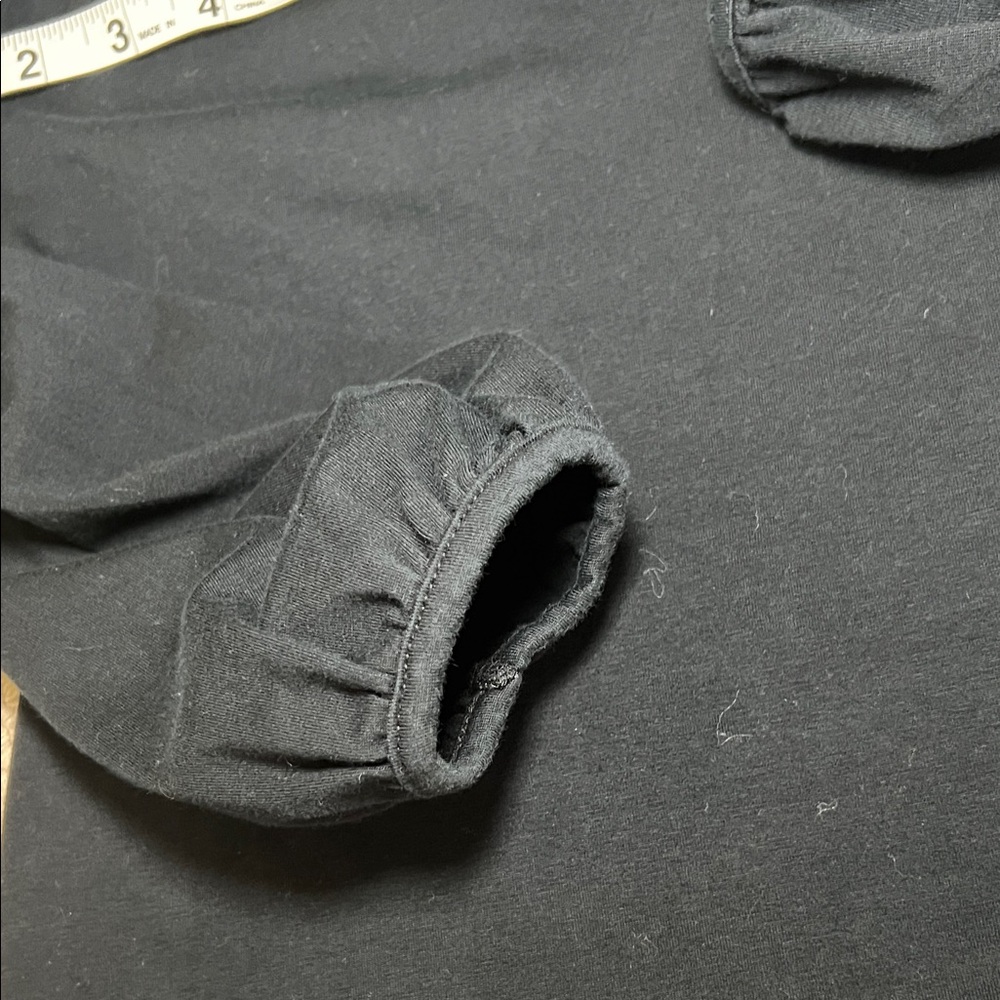 Burberry Black V-Neck Long Sleeve Top with Trim - Picture 6 of 6
